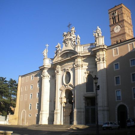 B&B La Finestra Di Fronte Roma Dış mekan fotoğraf